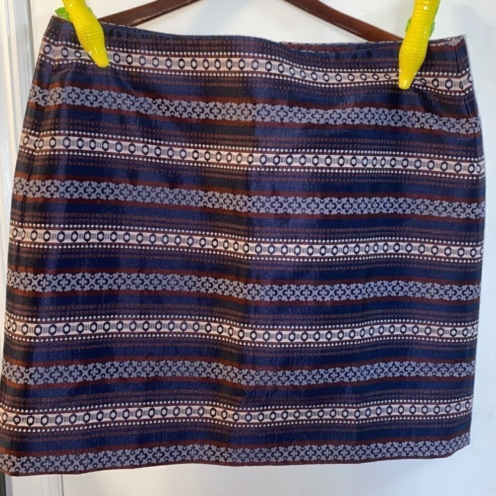 Ann Taylor LOFT Blue and Burgundy Boheme Shift Skirt Size 16 NWOT - Picture 4 of 10